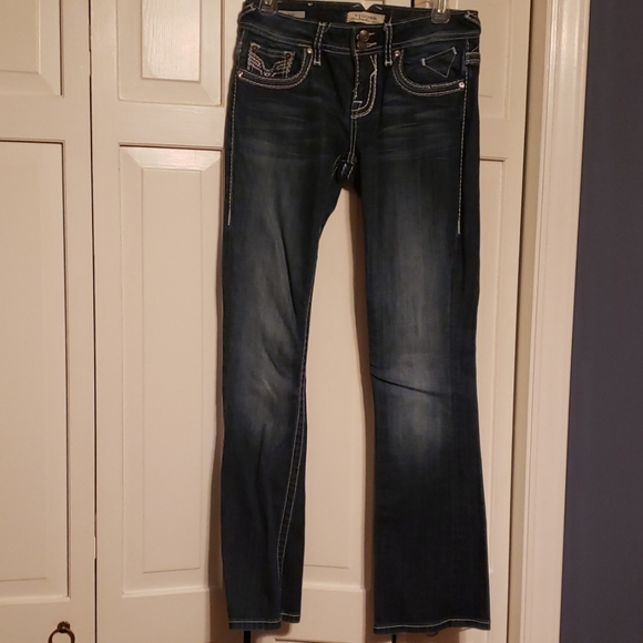 Jeans - Picture 3 of 3